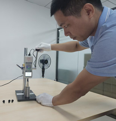 Pull-off force testing of moulded parts